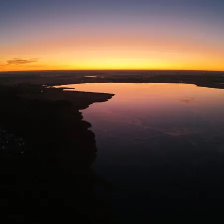 Luksusowe Nad Morzem Z Widokiem Na Jezioro I Basen Wraz Z Prywatnym Wejsciem Na Plaze 아파트 *