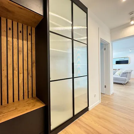 Apartament Luksusowe Nad Morzem Z Widokiem Na Jezioro I Basen Wraz Z Prywatnym Wejściem Na Plażę Rogowo (Gryfice)