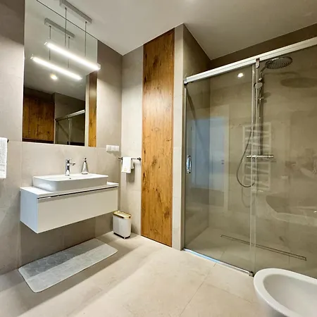 Luksusowe Nad Morzem Z Widokiem Na Jezioro I Basen Wraz Z Prywatnym Wejsciem Na Plaze Rogowo (Gryfice)