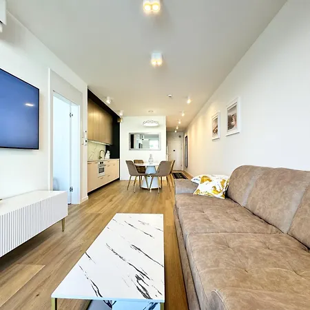 Luksusowe Nad Morzem Z Widokiem Na Jezioro I Basen Wraz Z Prywatnym Wejsciem Na Plaze * Rogowo (Gryfice)