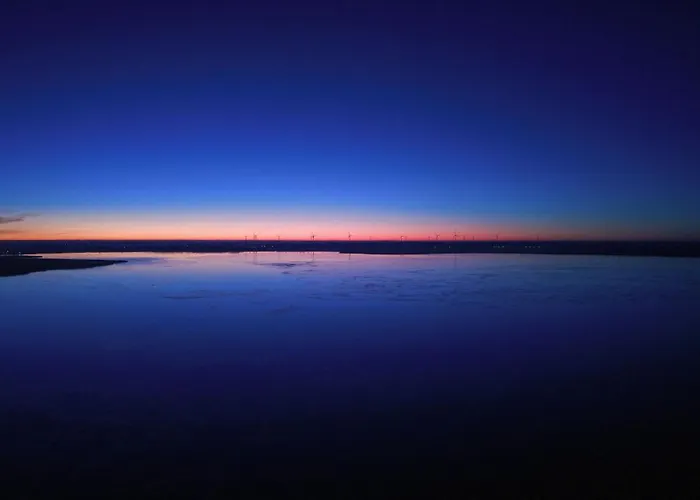 Apartament Luksusowe Nad Morzem Z Widokiem Na Jezioro I Basen Wraz Z Prywatnym Wejściem Na Plażę