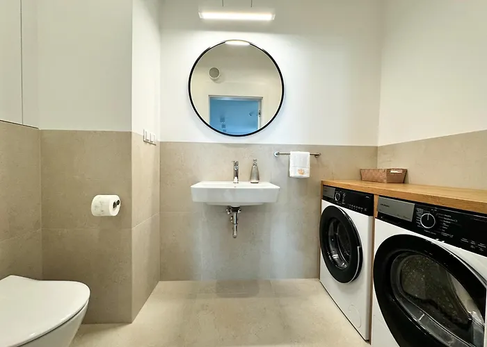 Apartament Luksusowe Nad Morzem Z Widokiem Na Jezioro I Basen Wraz Z Prywatnym Wejściem Na Plażę