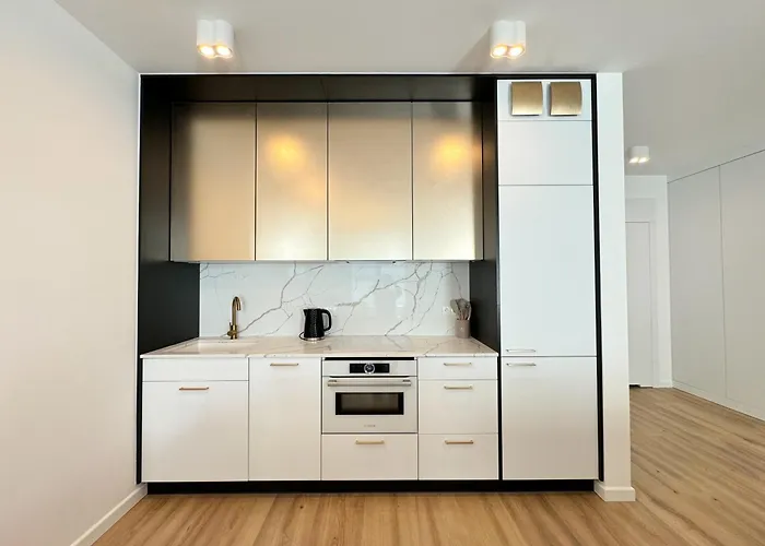 Luksusowe Nad Morzem Z Widokiem Na Jezioro I Basen Wraz Z Prywatnym Wejściem Na Plażę Rogowo (Gryfice)