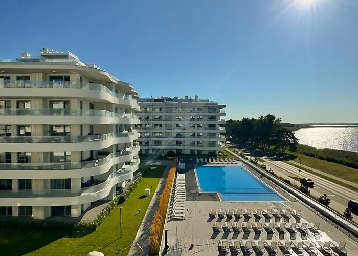 Luksusowe Nad Morzem Z Widokiem Na Jezioro I Basen Wraz Z Prywatnym Wejsciem Na Plaze * Rogowo (Gryfice)