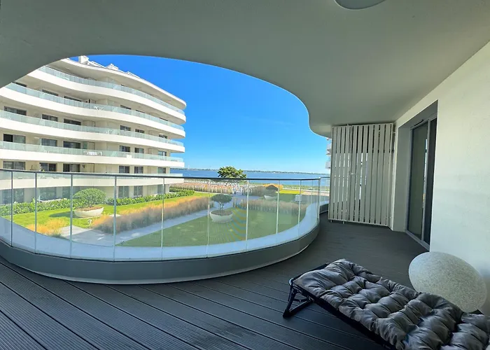 Luksusowe Nad Morzem Z Widokiem Na Jezioro I Basen Wraz Z Prywatnym Wejsciem Na Plaze Rogowo (Gryfice)